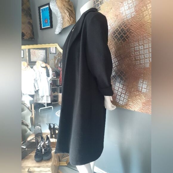 Zara Elegant Black Women's Minimalist Coat - Picture 7 of 14